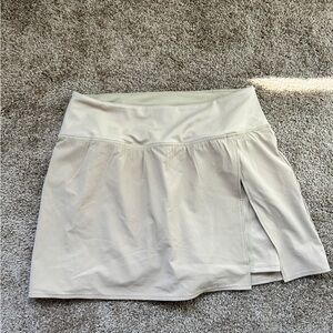 The North Face Women's Tan skirt